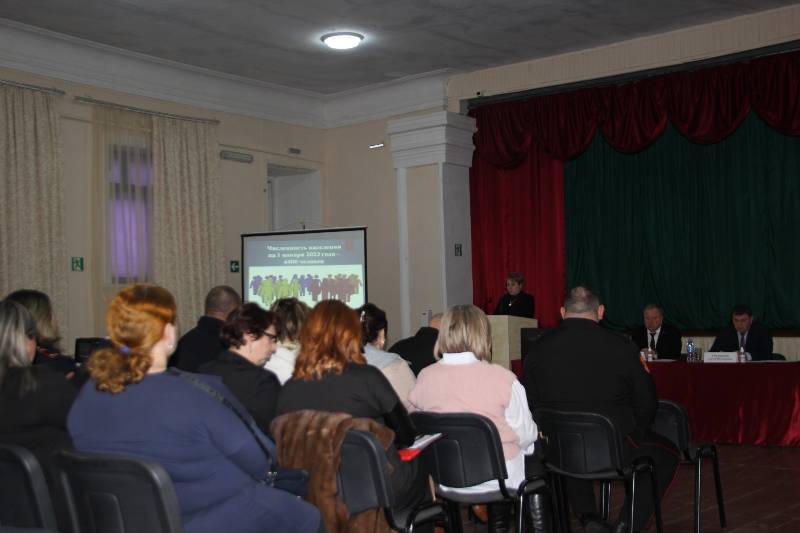 В Степном прошла открытая сессия Совета Безводного сельского поселения