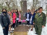 Молодые депутаты Курганинского района возложили цветы к памятникам защитников Отечества