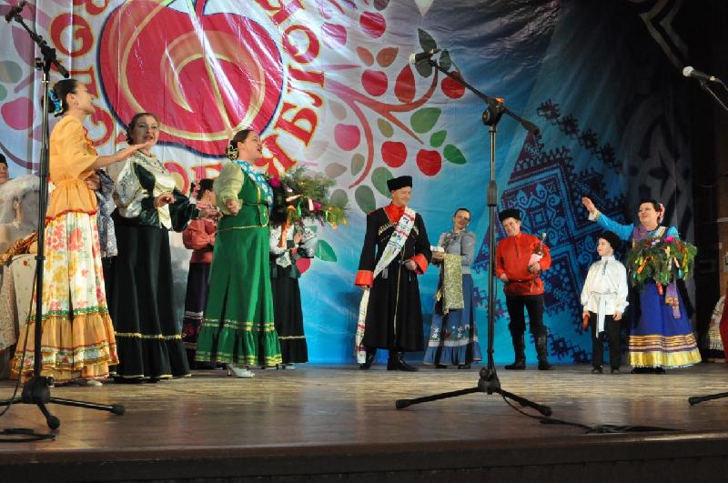 Темиргоевцы приняли участие в XXXI краевом фестивале фольклора и национальных культур «Золотое яблоко»
