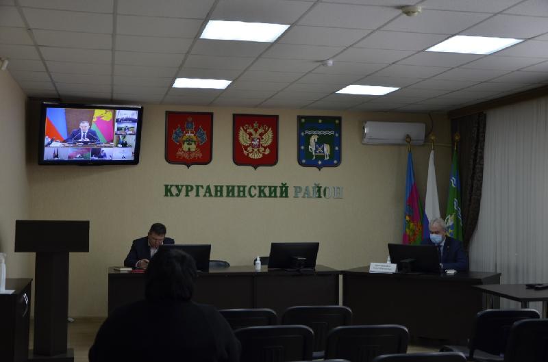 Глава Курганинского района Андрей Ворушилин принял участие в совещании под председательством губернатора Кубани Вениамина Кондратьева.