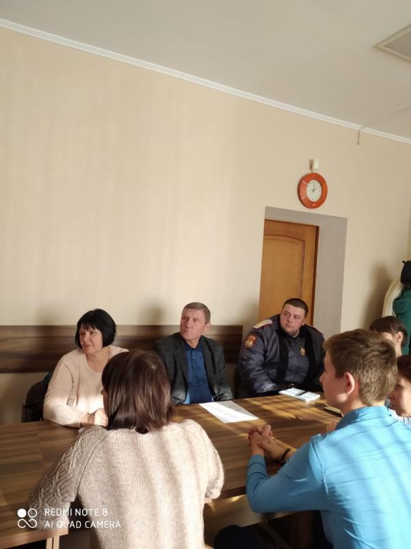 Заседание рабочей группы районной антинаркотической комиссии под председательством заместителя главы района Дмитрия Шунина состоялось в районной администрации