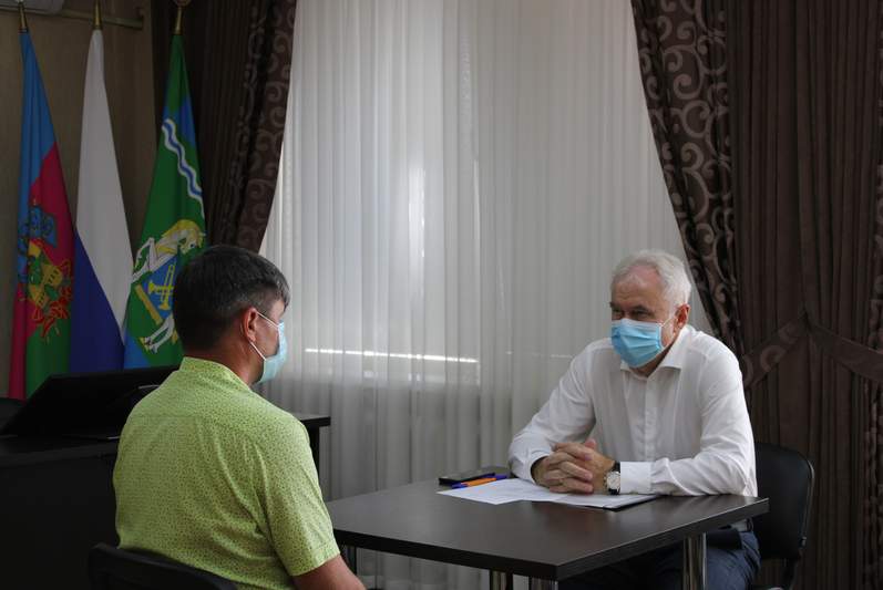 Глава Курганинского района Андрей Ворушилин провел прием граждан по личным вопросам