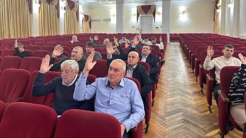 Депутаты приняли участие в сессии городского Совета