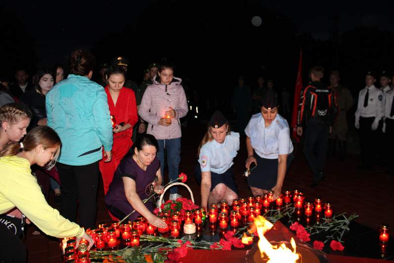 Глава Курганинского района Андрей Ворушилин принял участие в гражданской акции «Свеча памяти»